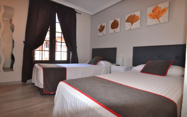 Hostería El Bodegón De Gredos