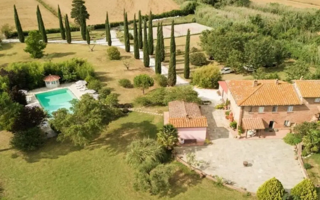 Villa al Molino Comfortable Holiday Residence