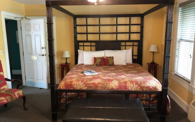 Watergarden Inn at the Bay