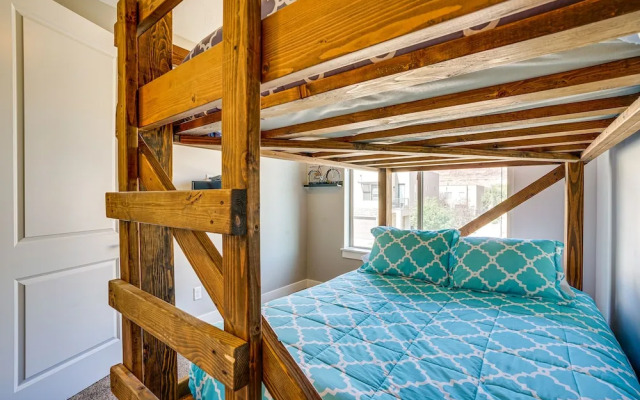 Moab Vacation Rental: Pool & Hot Tub Access!