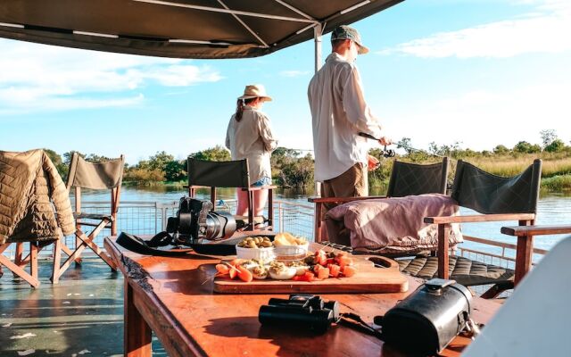 Mukambi Safari Lodge