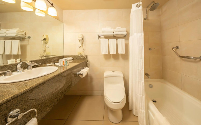 Radisson Hotel Panama Canal