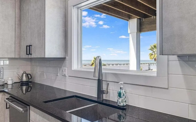 Tranquil Waters 8 Bedroom Home