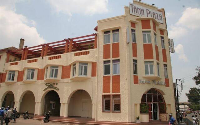 Tana Hotel