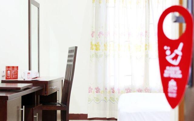 Zen Rooms Soi Sribumphen