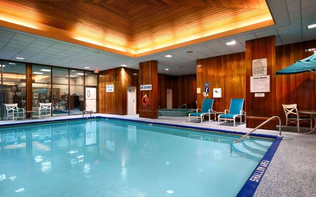 Best Western Plus The Arden Park Hotel