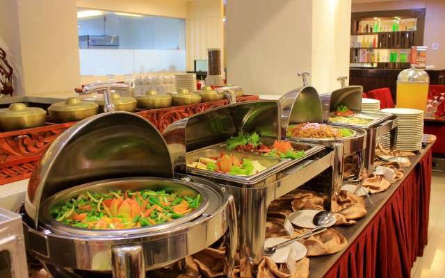 Daima Hotel Padang