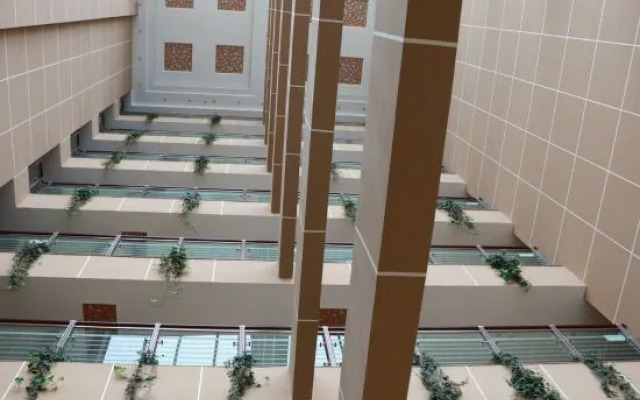 Qingtian Boutique Hotel (Zhaotong Fengxia Road)