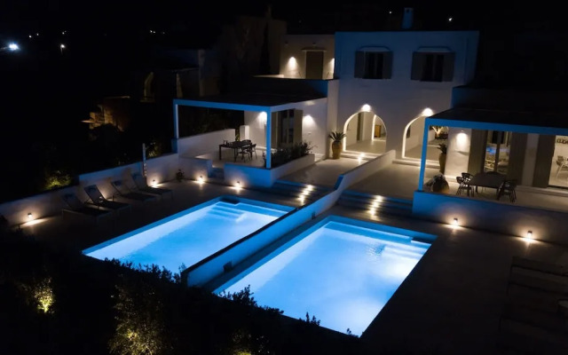 Ultimate Luxury Paradise Villa In Paros