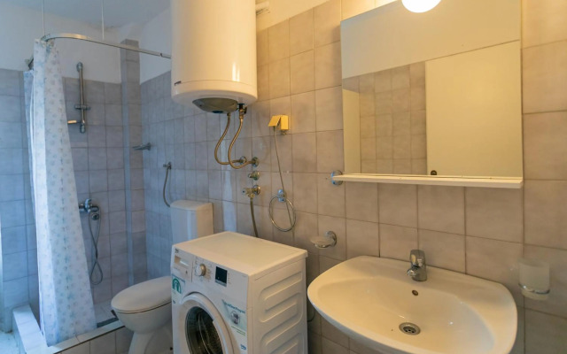 Beachfront House Jovan