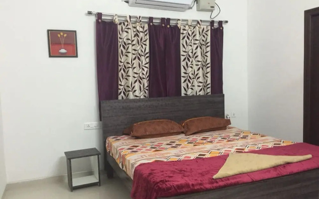 Prestige service apartment
