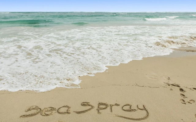 Sea-spray - Walking Distance to Ocean