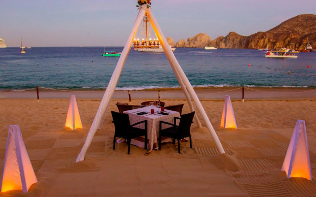 Casa Dorada Los Cabos Resort & Spa