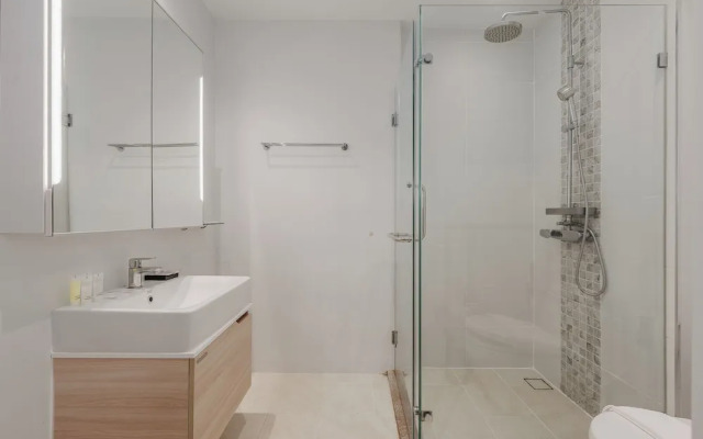 Relaxing 1Br Pool Access Gym C216