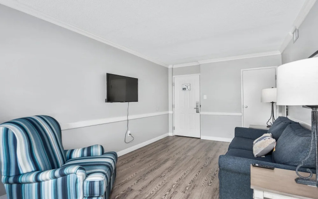 Second Floor Master Suite Bay View