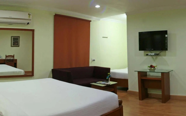 Black Pearl Hotel T Nagar