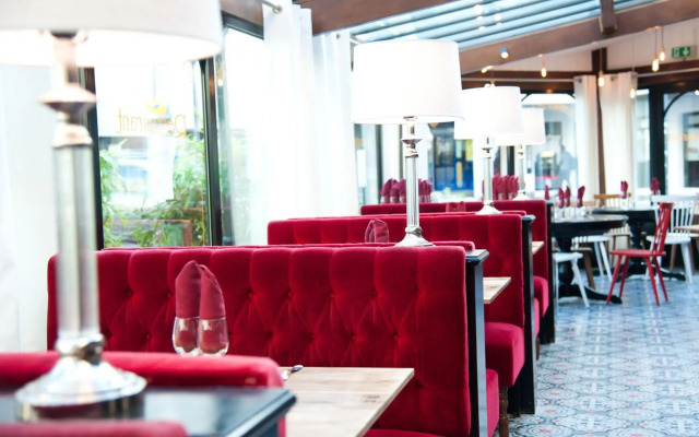 ibis Saint-Étienne - La Terrasse
