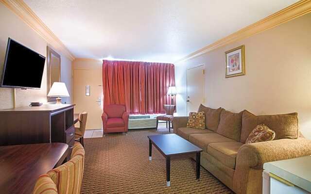 Rodeway Inn & Suites Birmingham I-59 exit 134