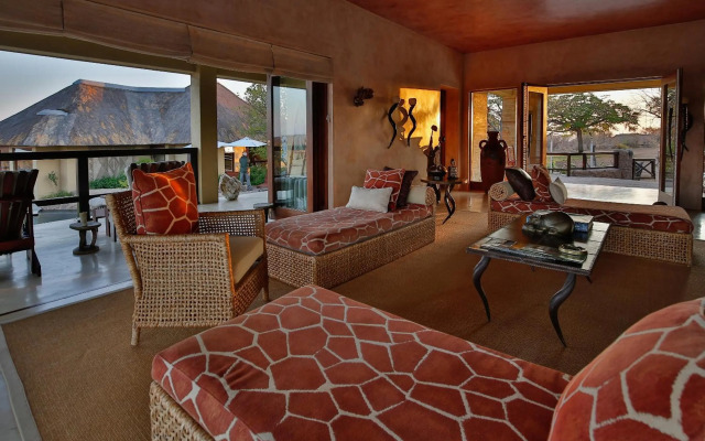 Makumu Private Game Lodge