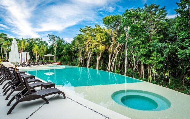 Condo In Paradise