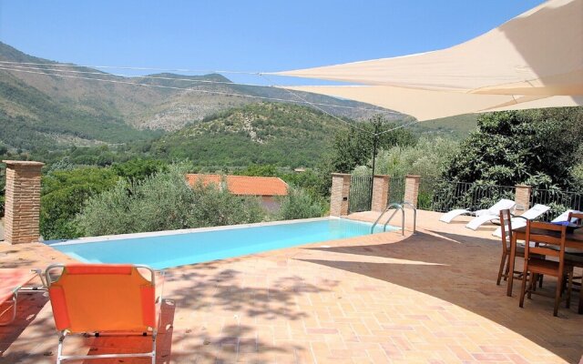 Panoramic Villa With Swimming Pool