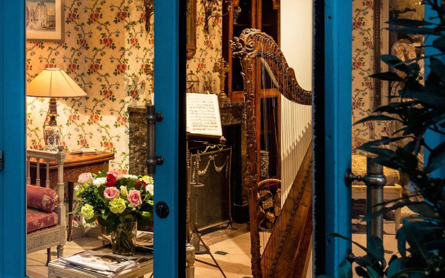 Hotel Caron de Beaumarchais