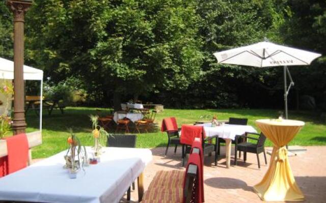 Gasthof Lengefelder Warte