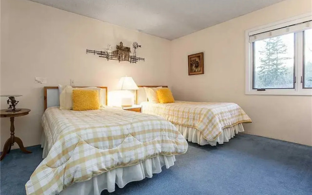 Woodbridge 34A - 2 Bedrooms Condo