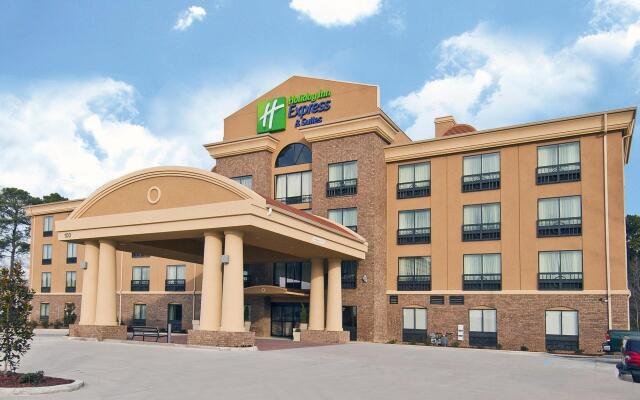 Holiday Inn Express: Pearl