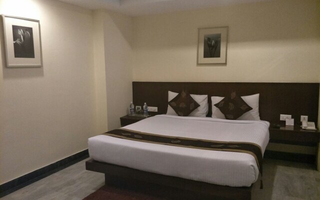 Enkotel Premier Hotel