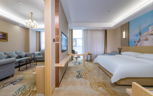 Vienna International Hotel (Huanggang Normal College Ruitian Plaza)