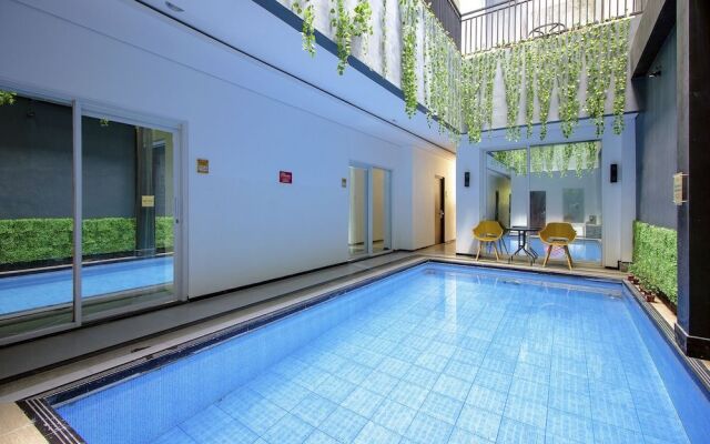 OYO 1057 Premier Guest House
