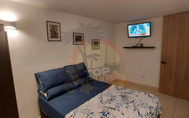 TOP SUITE Lugar encantador con parqueadero, internet 200Mgz