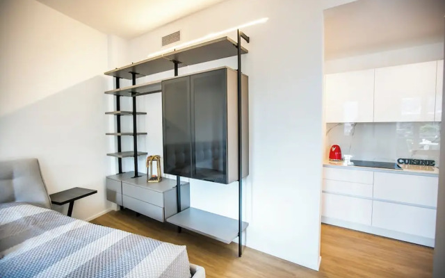 ComoLakeSuite