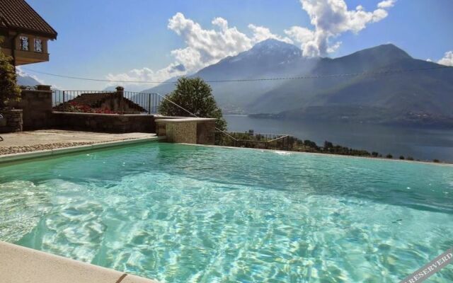 Residence Giglio Comer See