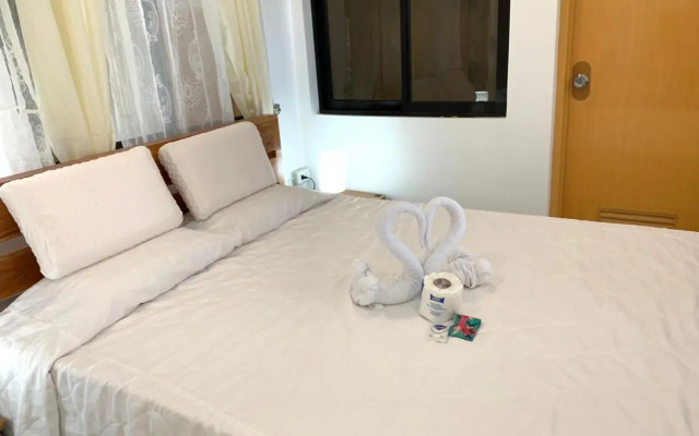 LUNA OSLOB TRAVELLERS INN - Beach Front