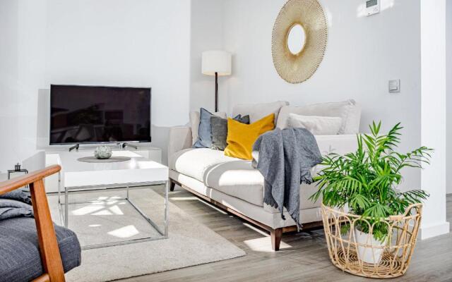 LM62A- Modern family apartment close to beach