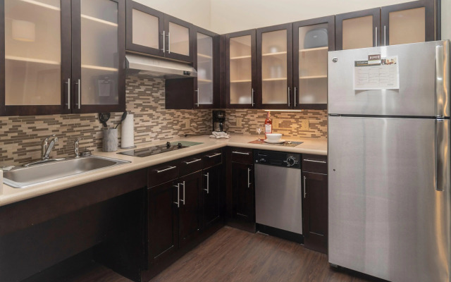 Staybridge Suites Marquette by IHG