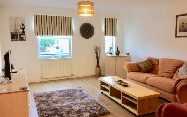 Riverside Gardens Apartment
