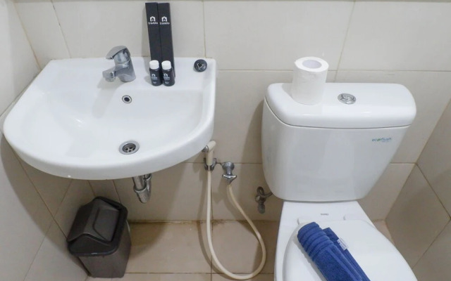 Studio Room Apartment Connected to Mall at Tanglin Supermall Mansion