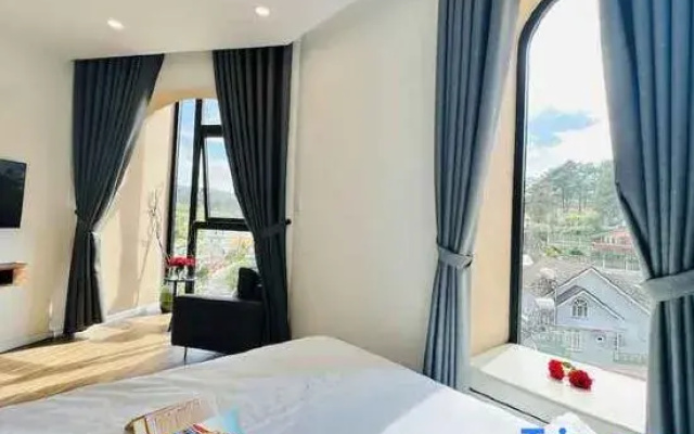 QR Hotel Dalat