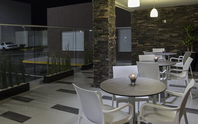 Candlewood Suites Queretaro Juriquilla by IHG