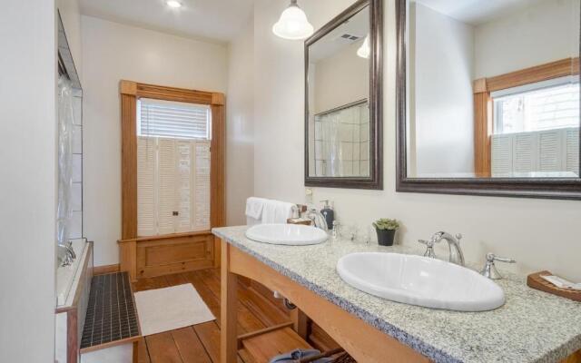 Sail Inn B&B