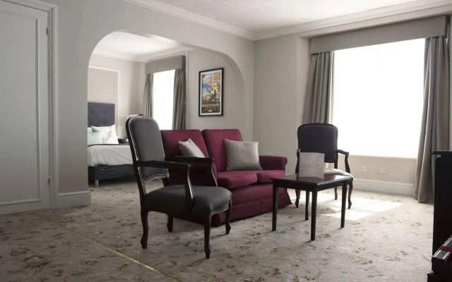 Royal Victoria Hotel