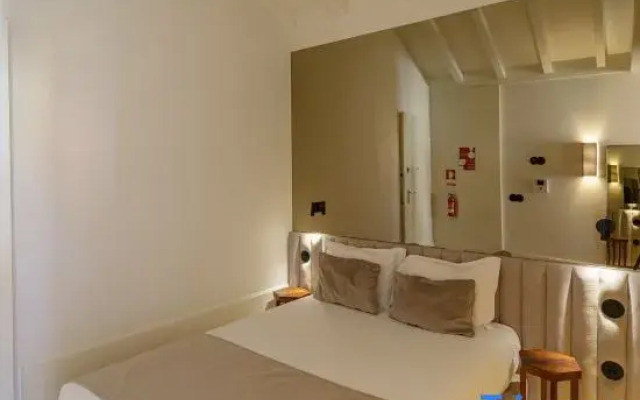 N Apartments - Chã 96