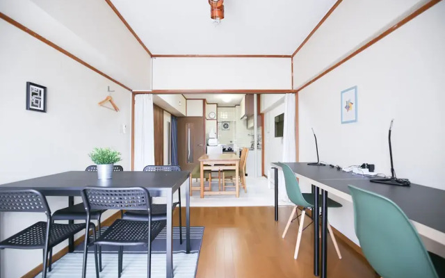 Weekend Apartment 605