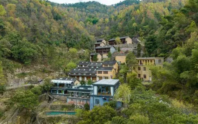 Xinchang Shangshitang Tianmu Mountain Residence