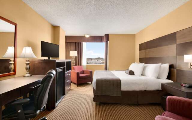 Days Inn by Wyndham Calgary South