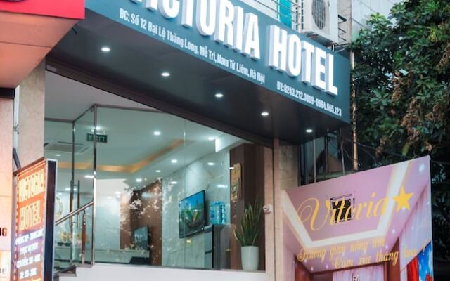 Victoria Hotel Me Tri