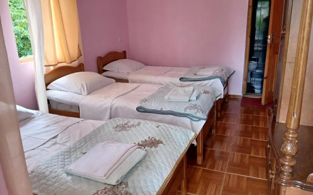 Guest house LIA